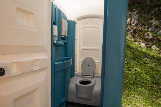 Portable Toilet Options We Offer in Jamestown, NC